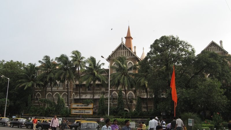 Naupada Police Station